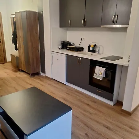 Апартаменты Adv *